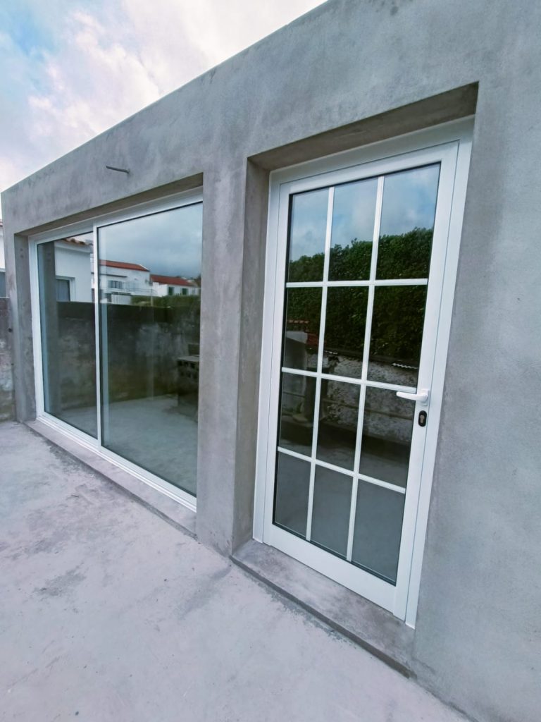 Condomínio Residencial — Ribeira Grande